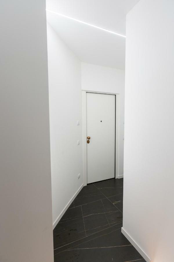 Apartment Bocconi 1 Milan Luaran gambar